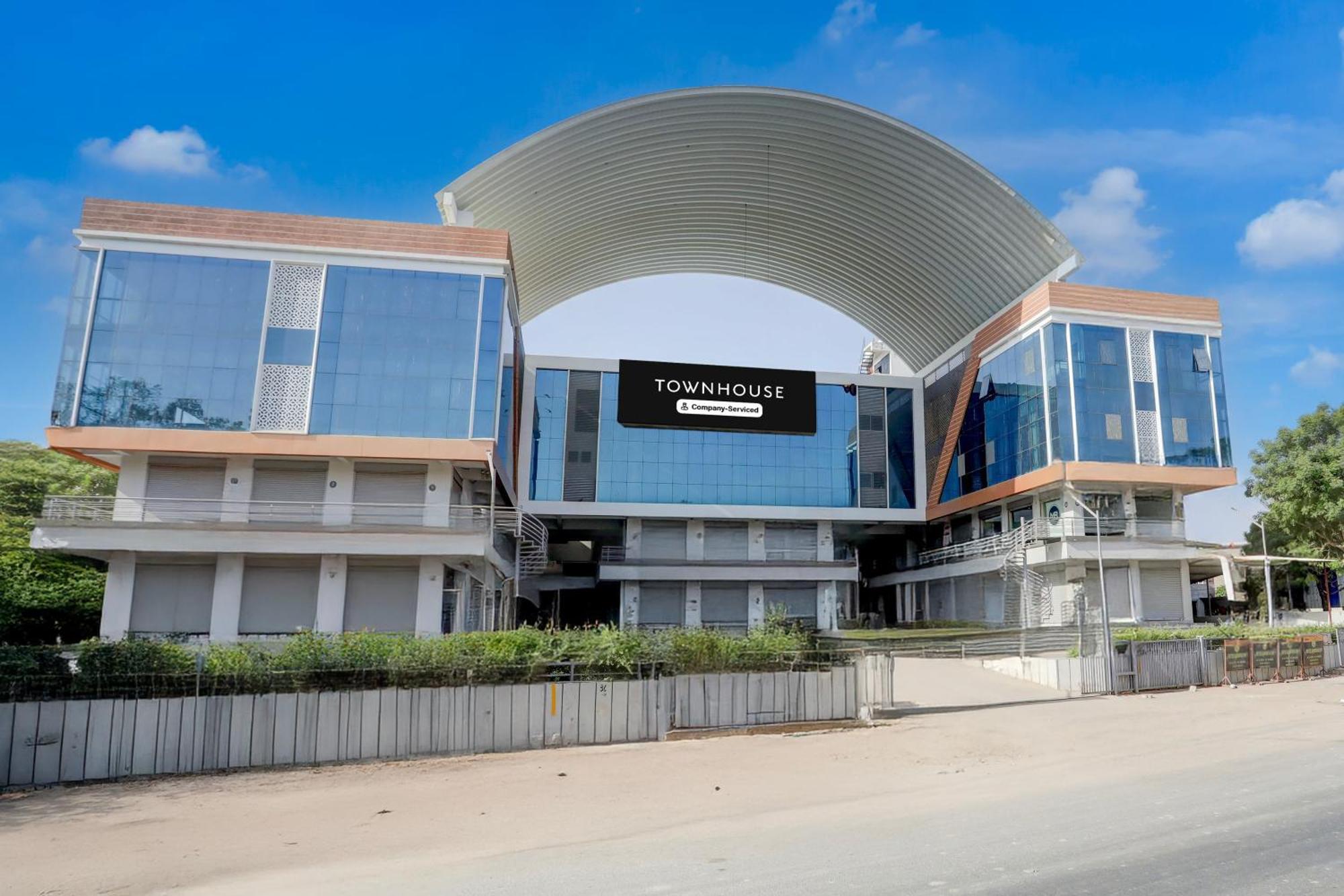 Super Townhouse Ambaji Formerly Hotel Kardhar Inn Exterior foto